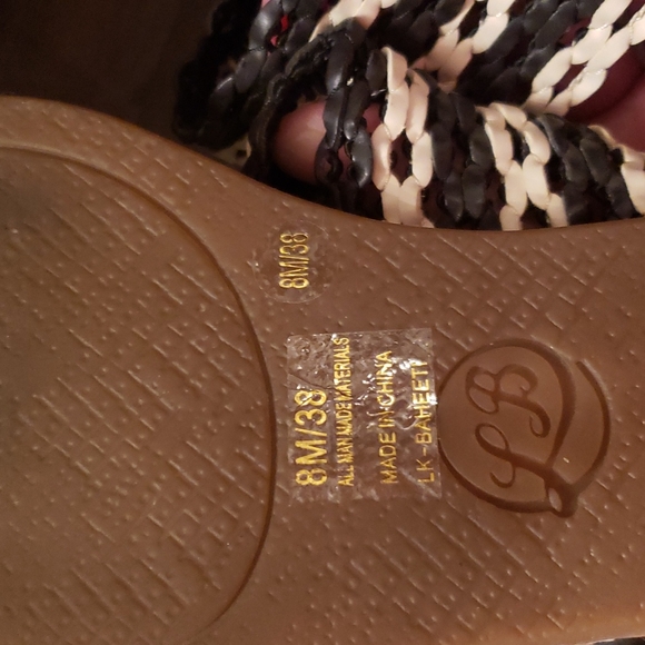 Lucky brand sandals - Picture 2 of 3